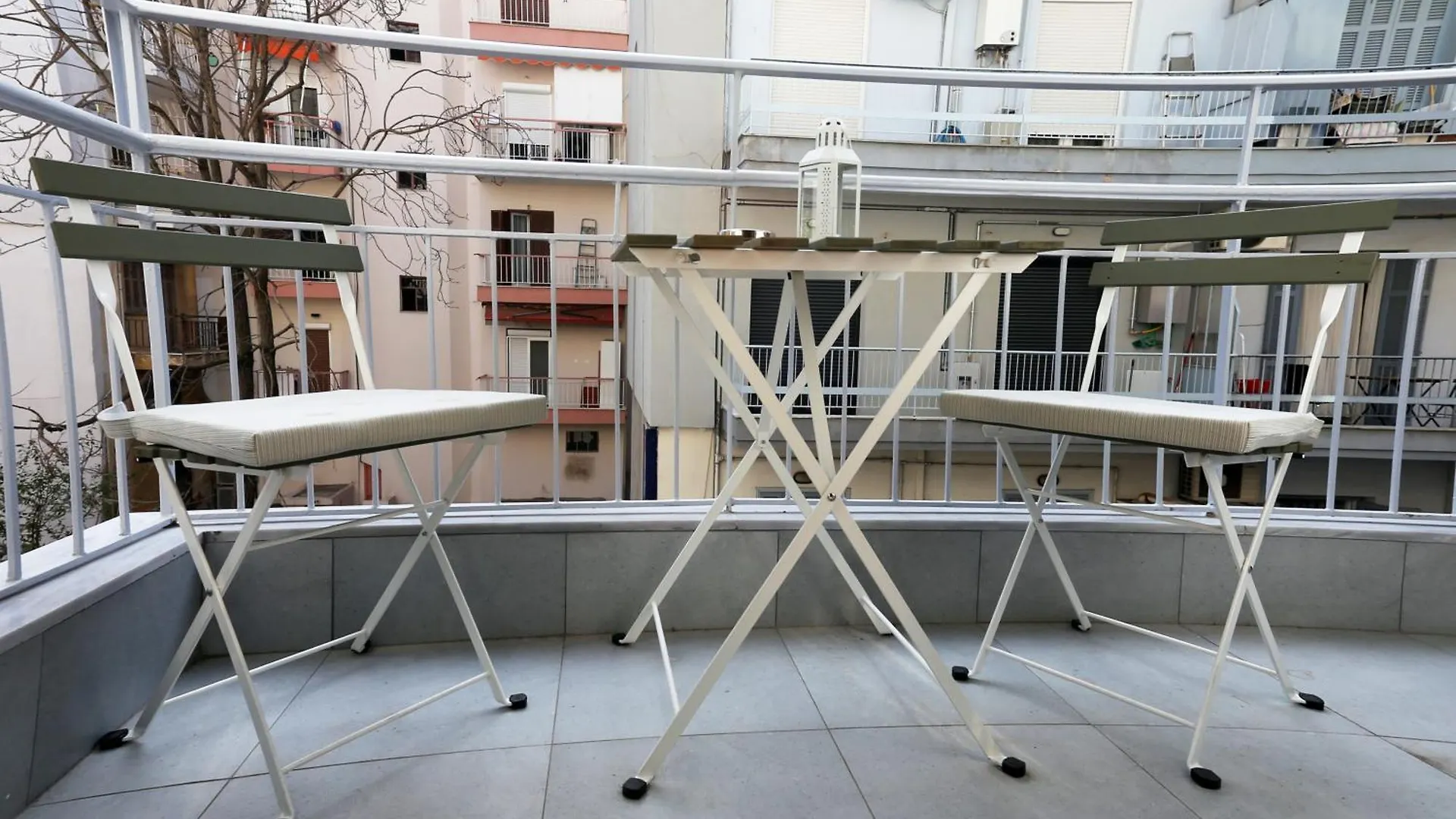 Nostos Luxury Apartment-Perfect Hospitality Thessaloniki Apartment