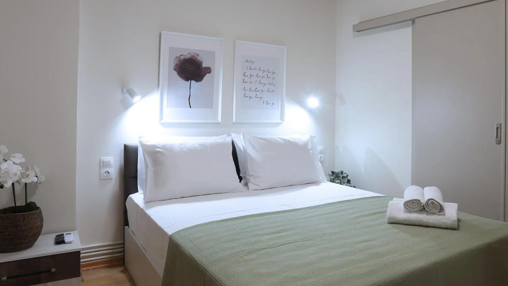 Nostos Luxury Apartment-Perfect Hospitality Thessaloniki Greece